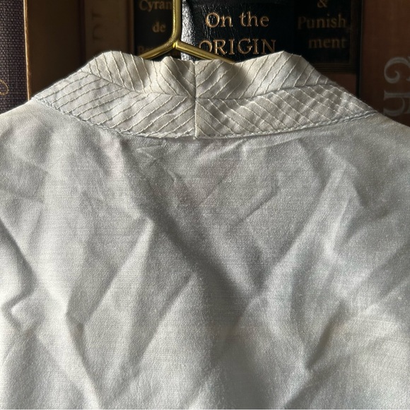 Vintage pale blue blouse with neck tie bow - Picture 15 of 15